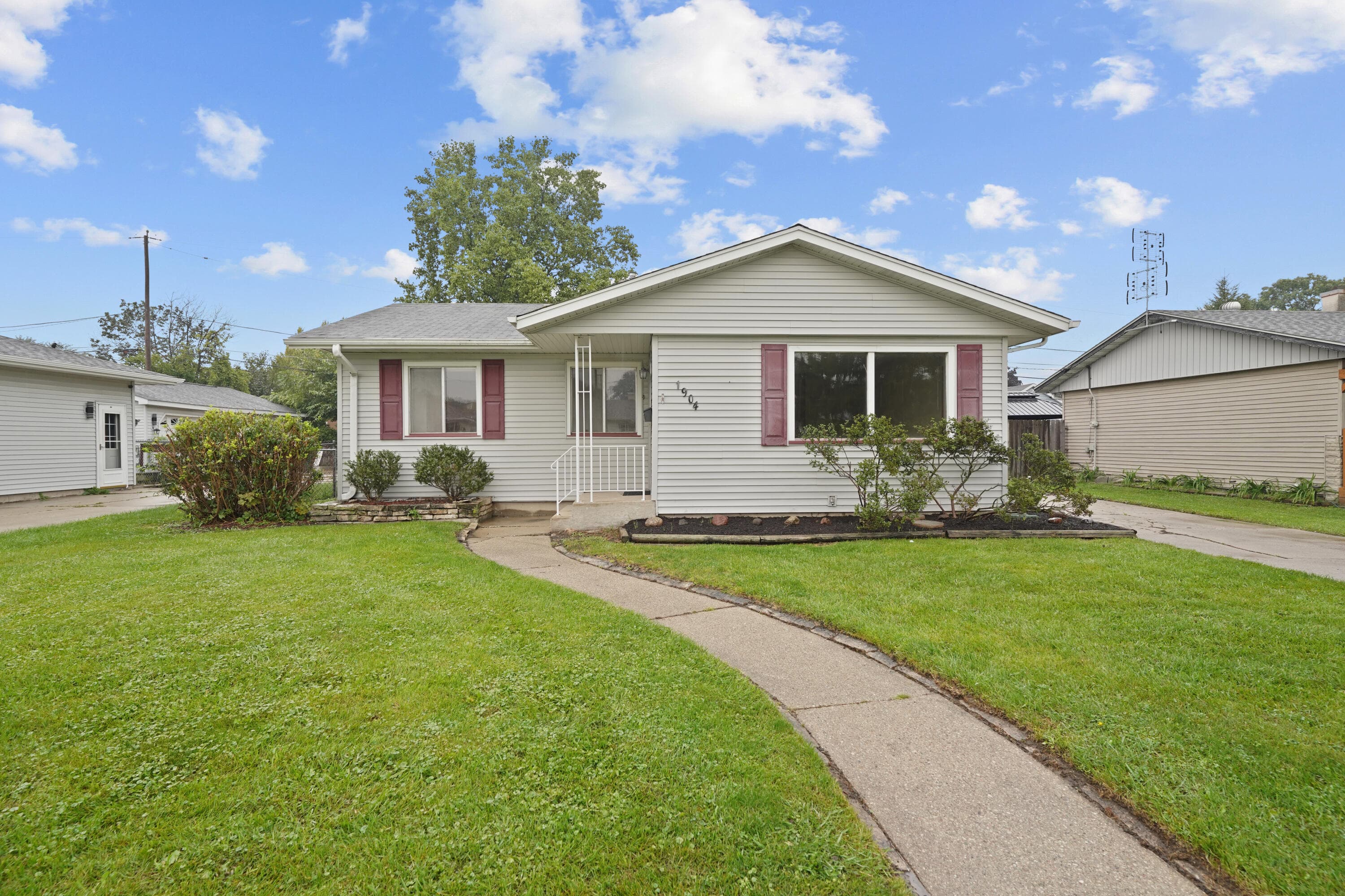 1904 87th St, Kenosha