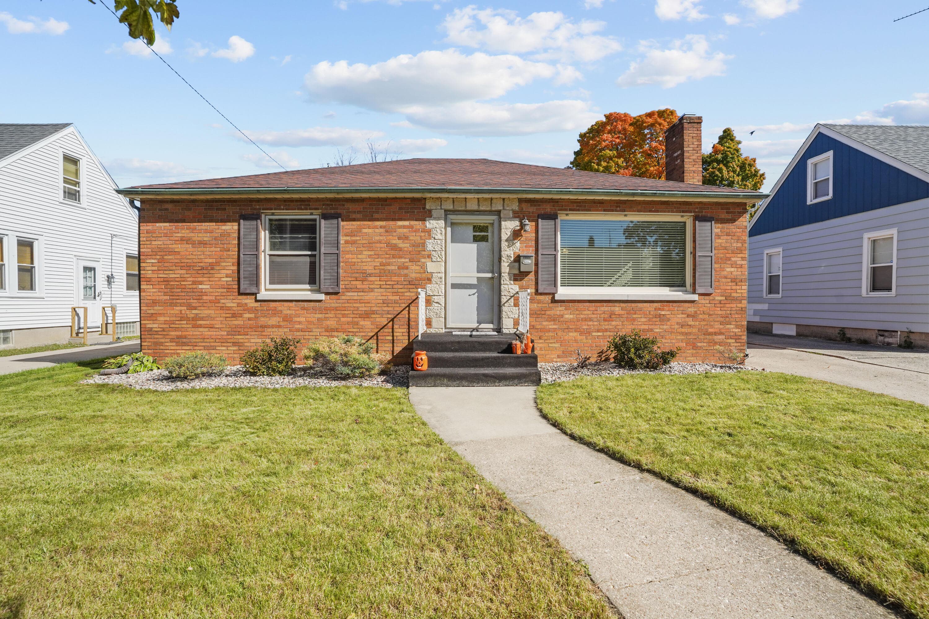 7827 23rd Ave, Kenosha