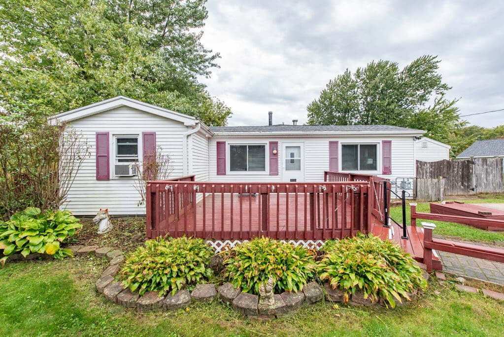 10052 3rd Ave, Pleasant Prairie