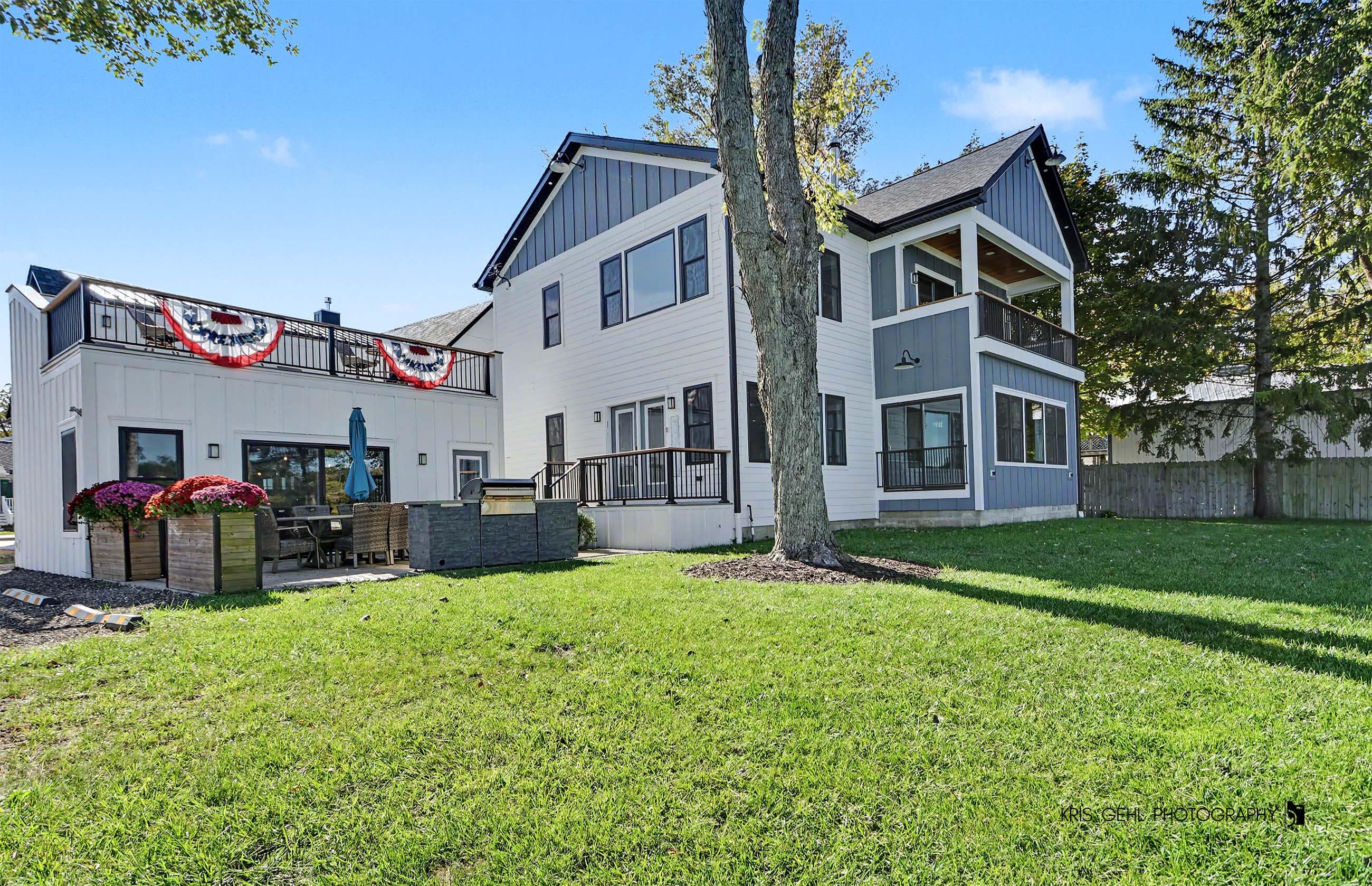4137 Bennett St, Delavan