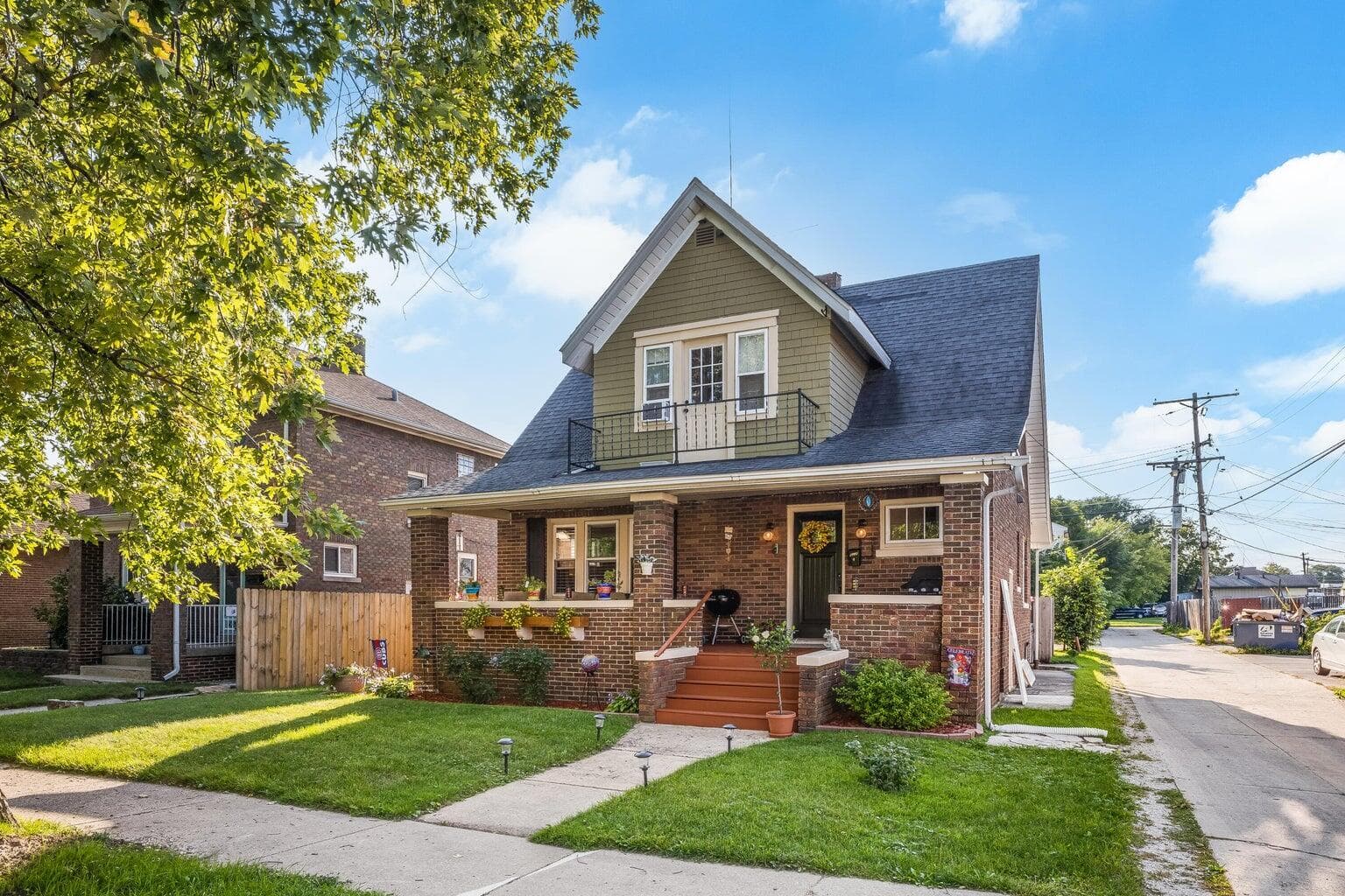6016 33rd Ave, Kenosha