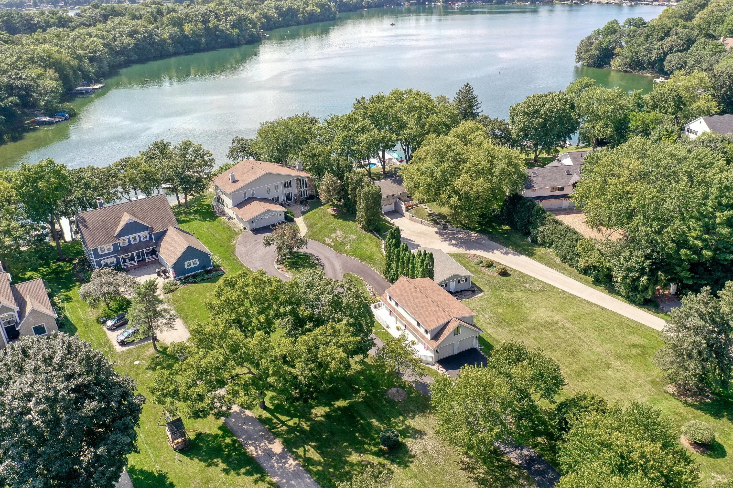 N9467 East Shore Rd, East Troy