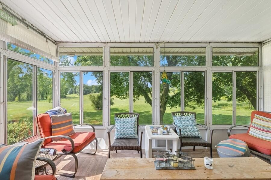 352 County Road B -, Fontana