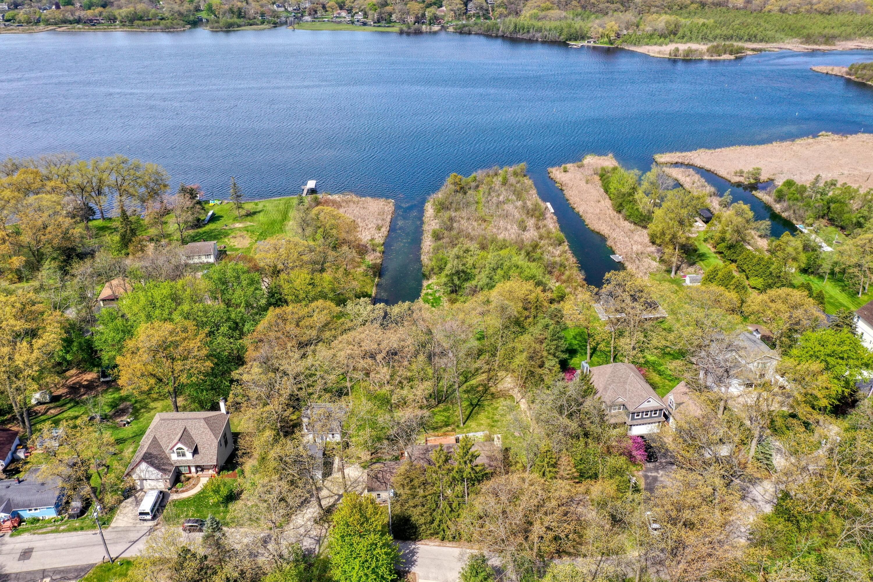 3513 Ridge Dr, Delafield