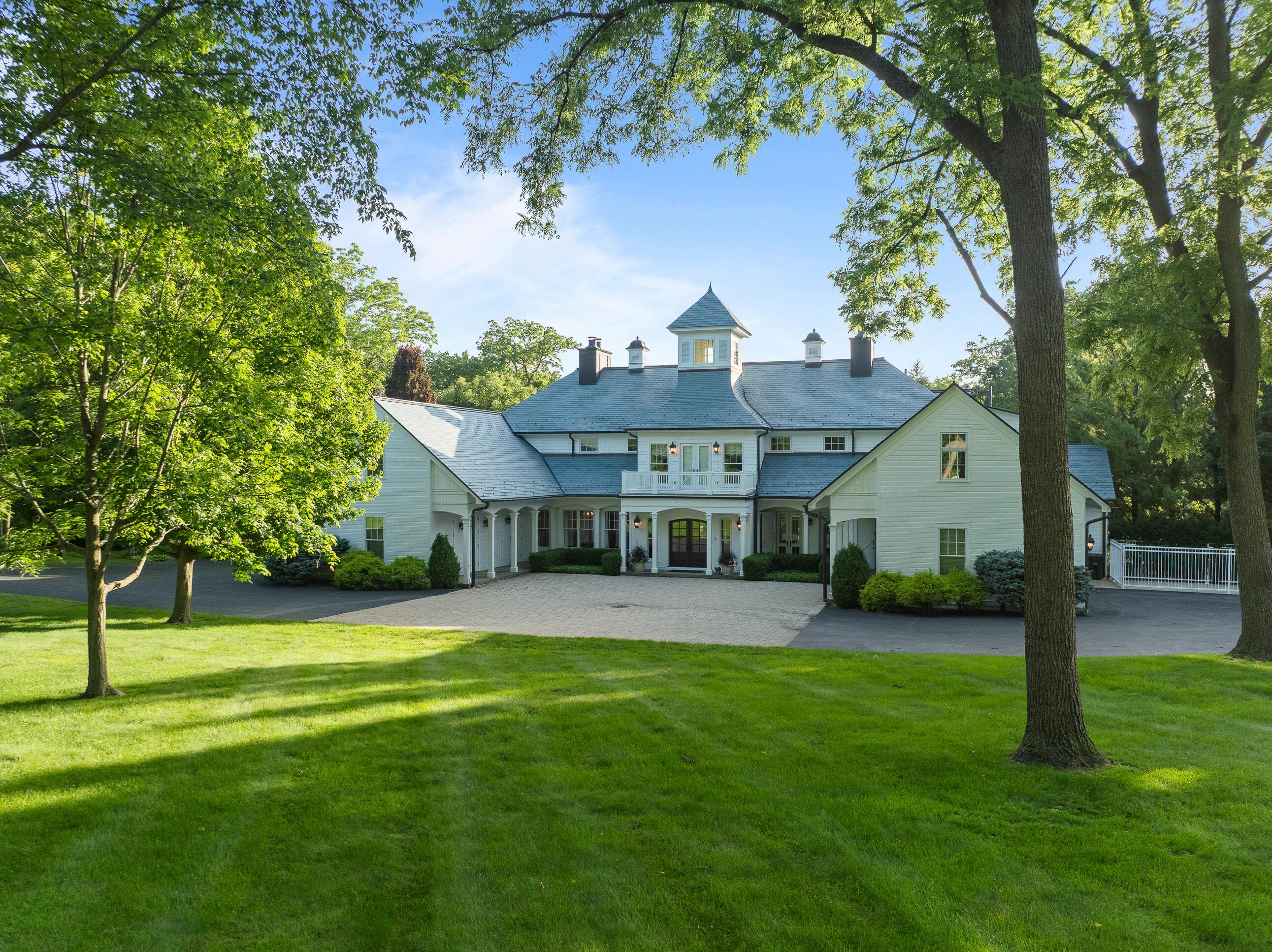 N1807 Sidney Smith Ln, Linn